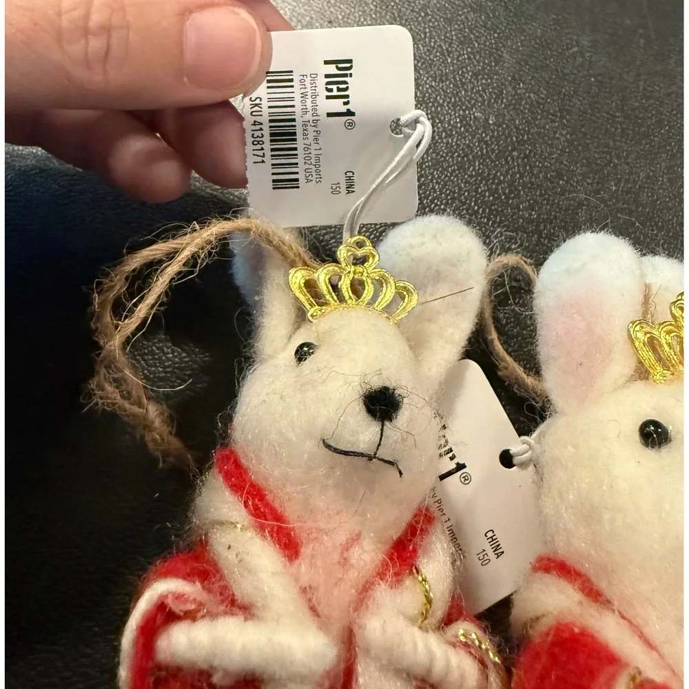 Pier 1 Handmade Wool Queen Rabbit Bunny Christmas Holiday Ornament Set Of 2 NEW